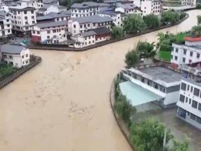 暴雨中的生命守护：多方联动全力抢险 保障群众安全