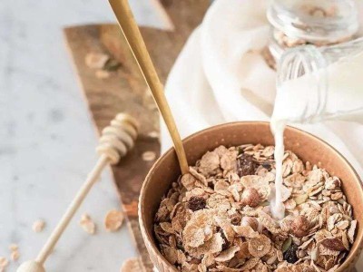 年轻人爱上“植物基”，谁会是中国的Oatly？