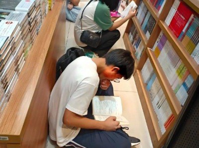 高考生暑期指南：健康咨询、阅读运动与烹饪技能