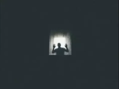 世界精神卫生日，关注睡眠健康，摆脱精神疾病“八竿子打不着”的两人，竟然是夫妻，这3对冷门夫妻太让人意外