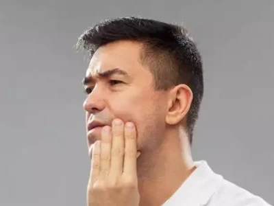 慢性牙周炎威胁牙齿健康,小方法助你远离拔牙之苦!