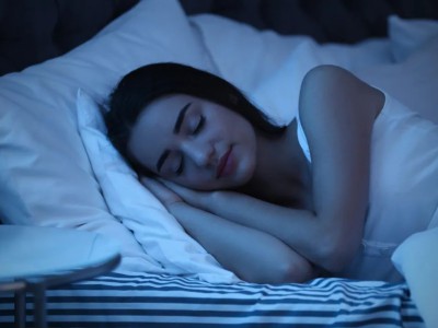 每天20分钟中度运动，能缓解睡眠不足的损伤？