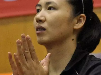 日本选手大坂直美宣布因心理健康问题退出2025年剩余赛事秋季第一件粉粉嫩嫩的卫衣