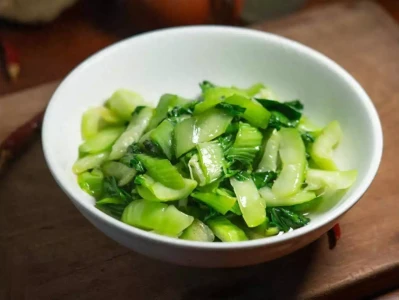 2个减脂饮食要点,搭配3天食谱,助你健康瘦下来72岁唐僧卖房,曝陈丽华遗嘱,儿女分400亿,33年豪门生活成笑话