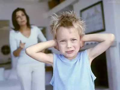 别再忽视！孩子情绪管理不好竟有这些后果！歼36真容曝光！三弹舱+双人座，是要硬刚B21还是另有大棋？