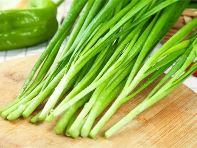 高血压患者能吃韭菜吗?医生揭秘韭菜对血压的影响!必看
