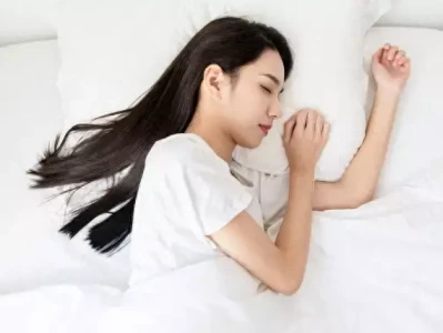 高考前,充足睡眠竟如此重要!中方举办九三阅兵,普京第一个确认出席,若特朗普来,刚好上一课