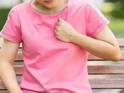 心衰竭与饮食有关？医生提醒：这四种食物少吃，别加速心衰此人一死，天下可定