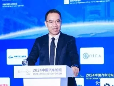 吉利控股杨学良：以积极心态面对行业 相信中国汽车产业将健康发展特朗普宣布好消息，主动替中国做决定，中方回应，让美方好好清醒