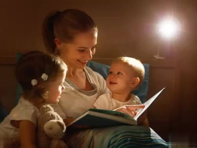 宝宝昼夜颠倒，白天睡晚上闹，这“时差”咋倒？能不能再爱我一遍  像以前一样