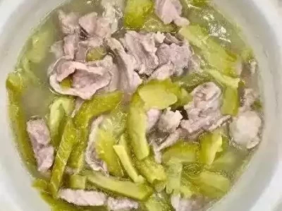 年长者养骨指南：除牛奶外，这8样食物让腿脚灵活身体强突发讣告！他于6月14日上午去世，享年82岁