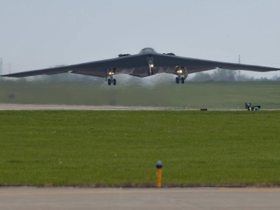 返航通话录音被截获！37小时万里奔袭B-2轰炸机内部设施曝光，回去还要抢停机位？