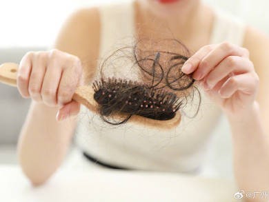 含糖饮料会导致脱发吗？