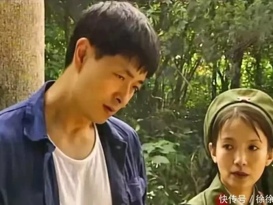 71岁濮存昕近照看呆网友：头顶脱发，皱纹能“夹蚊子”，热爱话剧