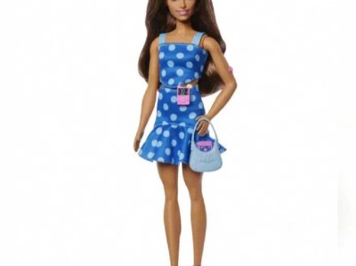 首款糖尿病芭比娃娃发布：“患有”１型糖尿病，佩戴血糖仪