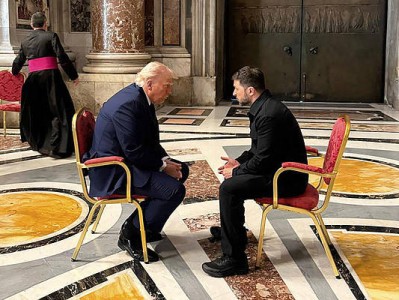 特朗普被曝在通话时问泽连斯基：若给你提供远程武器，能打到莫斯科吗？