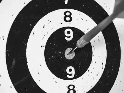 浅谈95%品牌管理者都搞不明白的品牌目标设定非人哉：上班期间摸鱼？九月看小说，啸天造高达，精卫玩起了蛋