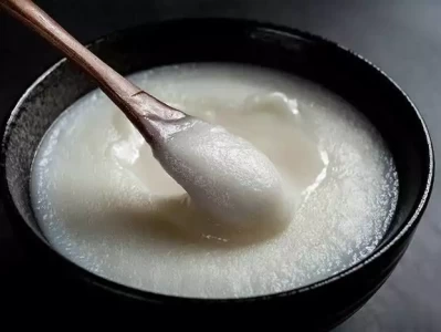 研究发现：过量吃猪油有5个风险，猪油再成关注对象43岁的贾玲近照曝光！这次她没复胖，但让人担心的事情还是发生了