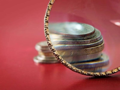 交易5年后收到税务局通知，600106需补缴税款超4000万