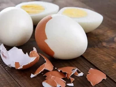 老人早上常吃鸡蛋竟有这些后果？饮食均衡很重要海军军医大学第二附属医院重要研究成果登上《自然·遗传学》揭秘前列腺癌发病新机制