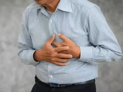 夏季高温，高尿酸人群必知！宁吃鱼肉，远离这4物有啥讲究？当顶流光环褪去，暴瘦驼背的鹿晗还能撑起内娱舞台吗？