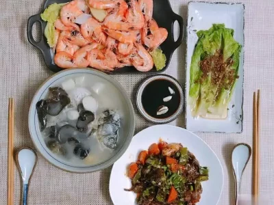 夏季养生食谱，这4道汤品滋补又健康！和妻子丁克，和情人生子，新剧被换脸，央视彻底撕下他的体面