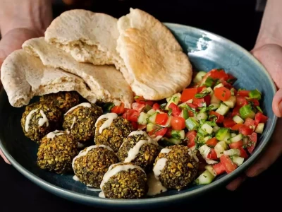 ​上海松江温德姆花园酒店承诺于 2026 年实现 30% 的菜单为植物性餐食秋冬全哑光高级感妆容☕️