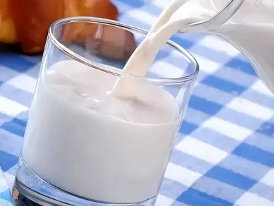 血脂高一口奶都不能喝？医生：不想有并发症，6种食物慎吃