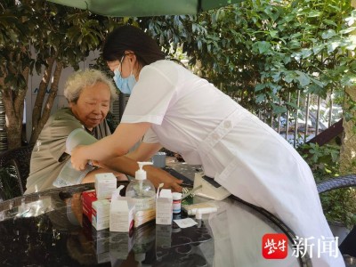 提升健康素养，共享健康生活