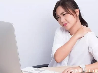 每天久坐超过6小时，对身体的危害有多大？相当于“慢性自杀”？万茜穿银色亮片长裙，这造型是时尚弄潮还是用力过猛？