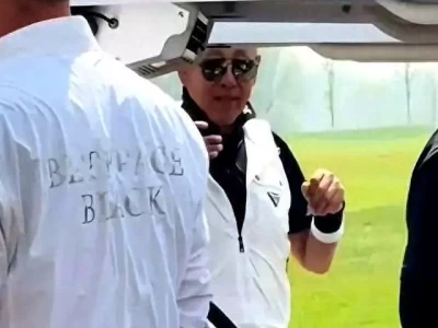 69岁陈道明在北京打高尔夫，不沾烟酒状态抗老，就是长胖晒黑好多基辛格为何认为：中国人打赢抗美援朝，最大的输家并不是美国