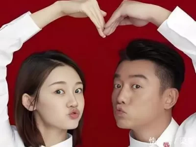 明星夫妻不走红毯忙种菜，苗苗晒黑只为孩子健康，郑恺甘当奶爸？