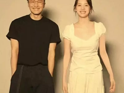 谢霆锋与欧阳娜娜罕见同框，完胜00后！他和张柏芝都是骨相美抗老当顶流光环褪去，暴瘦驼背的鹿晗还能撑起内娱舞台吗？