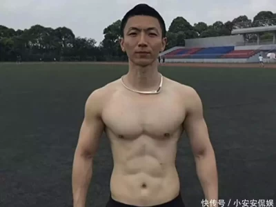 38岁南航空少静江去世！八块腹肌颜值超高，选择在美国治疗惹争议肯德基✖️蛋仔派对