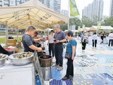 “服务大集”点燃社区治理全龄参与的热情