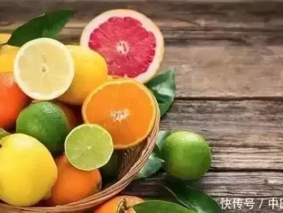 得了胃病后，这2种水果可能会格外“伤胃”，再爱吃也要管住嘴狗狗“爱你入骨”的8个表现，中一个都很幸福！