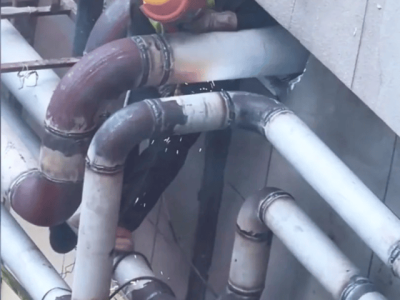 不顾极端大风，两名男子在北京朝阳区“顶风”动火被拘留