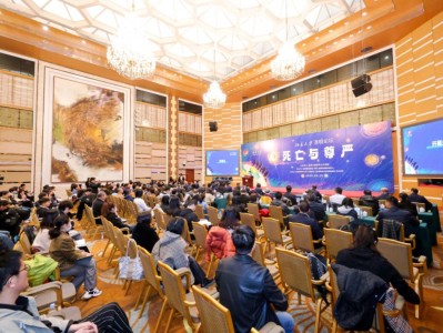 周汉民：人工智能时代如何守护生命尊严